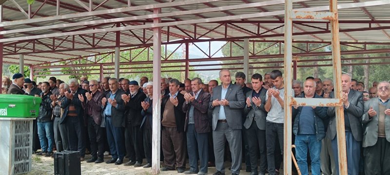 BAŞKAN ÇOLAK CENAZE NAMAZINA KATILDI 