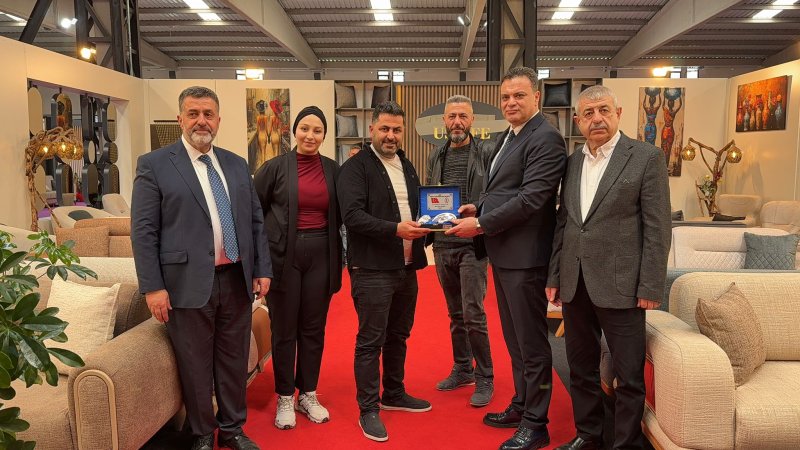 HESOB’DAN MOBİLYA FUARINA ZİYARET 