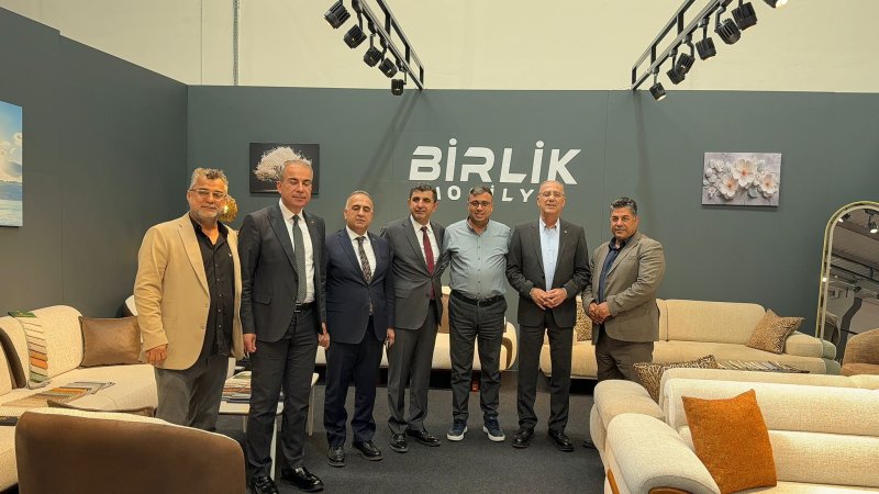 BAŞKANLARDAN MOBİLYA FUARINA TAM NOT