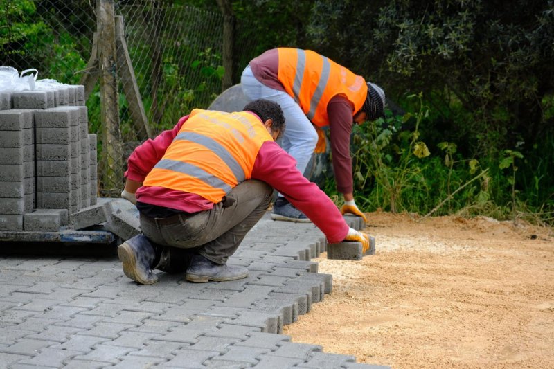 DEFNE’DE ÜSTYAPI ÇALIŞMALARI DEVAM EDİYOR