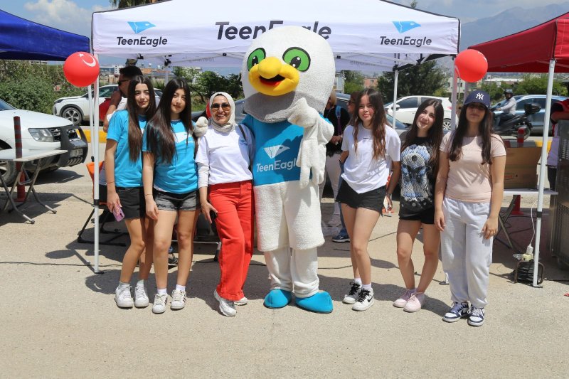 YÜKSELİŞ KOLEJİ’NDE 23 NİSAN COŞKUSU RENKLERLE TAÇLANDIRILDI