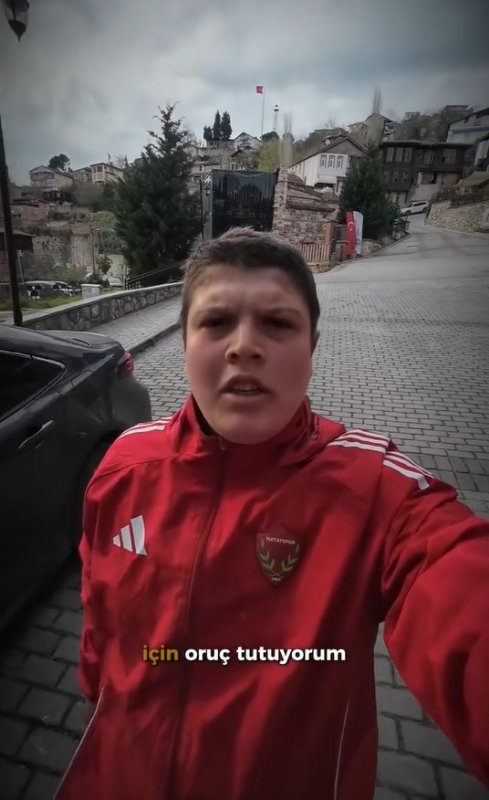 HATAYSPOR TARAFTARI ÖLÜM ORUCUNDA 