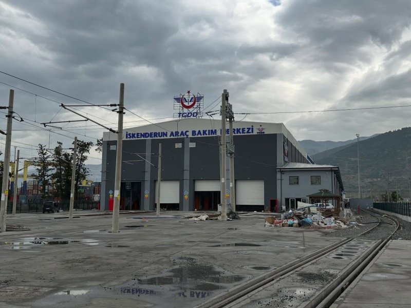 VEKİL ÖZEL, DEV YATIRIMI YERİNDE İNCELEDİ