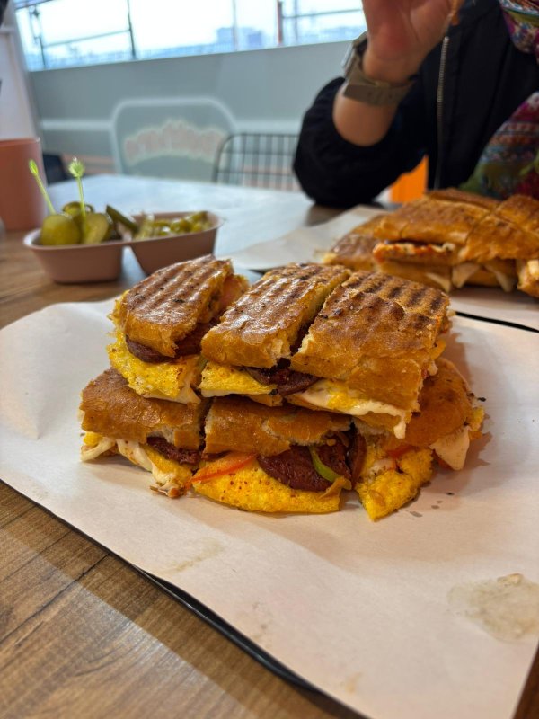ANTAKYA’DA TOST LEZZETİNİN YENİ ADRESİ: TOSTHANE TOSTÇU ALİ