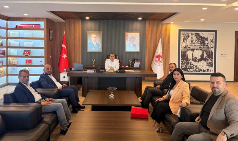 HATAY BASIN CEMİYETİ’NDEN KAYMAKAM AKDAŞ’A ZİYARET
