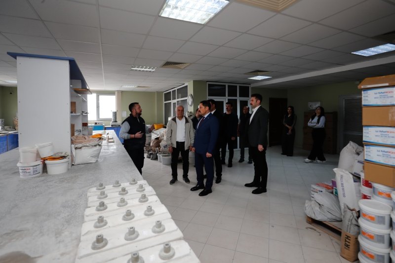 VALİSİ MASATLI MATKİM KİMYA TESİSLERİNİ İNCELEDİ