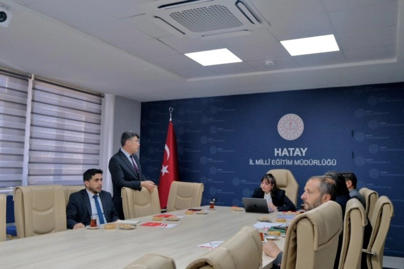İL MÜDÜRÜ TÜYSÜZ, MEB HEYETİNİ AĞIRLADI