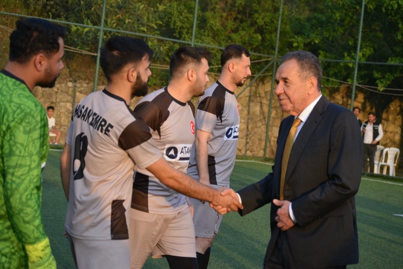 ŞAMPİYONA ÖDÜLÜNÜ RECEP ATAKAŞ VERDİ 