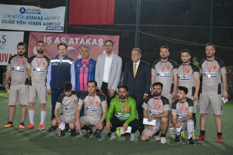 ŞAMPİYONA ÖDÜLÜNÜ RECEP ATAKAŞ VERDİ 