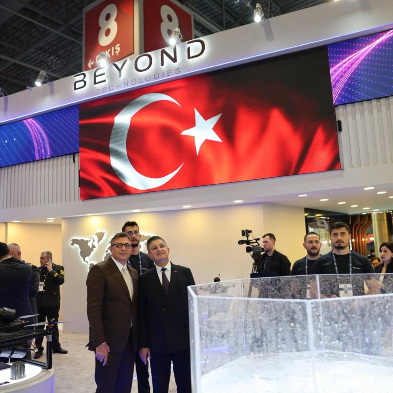 BAŞKAN AMAÇ’TAN SAHA 2026 FUARI’NA ZİYARET