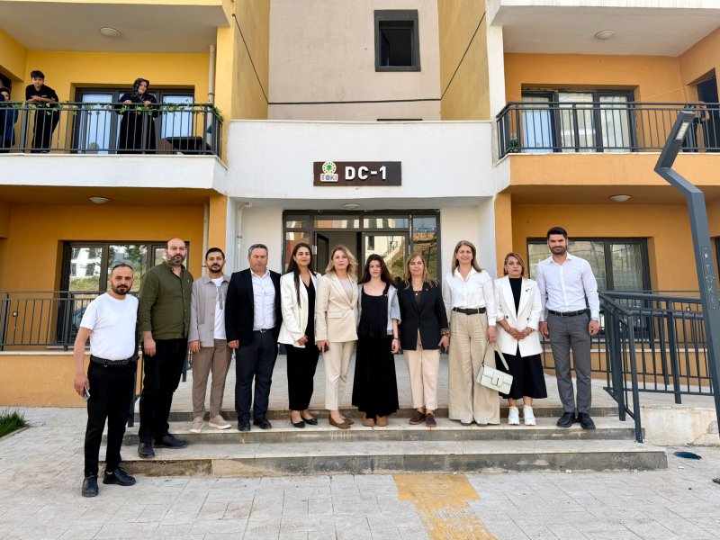 CHP’DEN HATAY’DA DUYGUSAL ANNELER GÜNÜ ZİYARETLERİ
