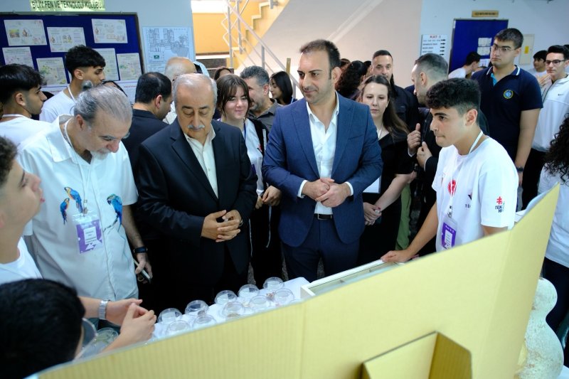NECMİ ASFUROĞLU ANADOLU LİSESİ’NDE BİLİM FUARI HEYECANI