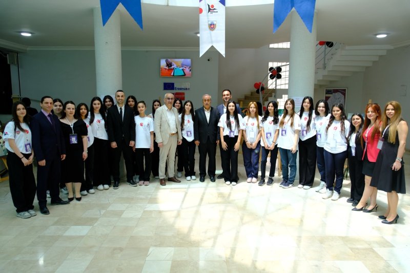 NECMİ ASFUROĞLU ANADOLU LİSESİ’NDE BİLİM FUARI HEYECANI