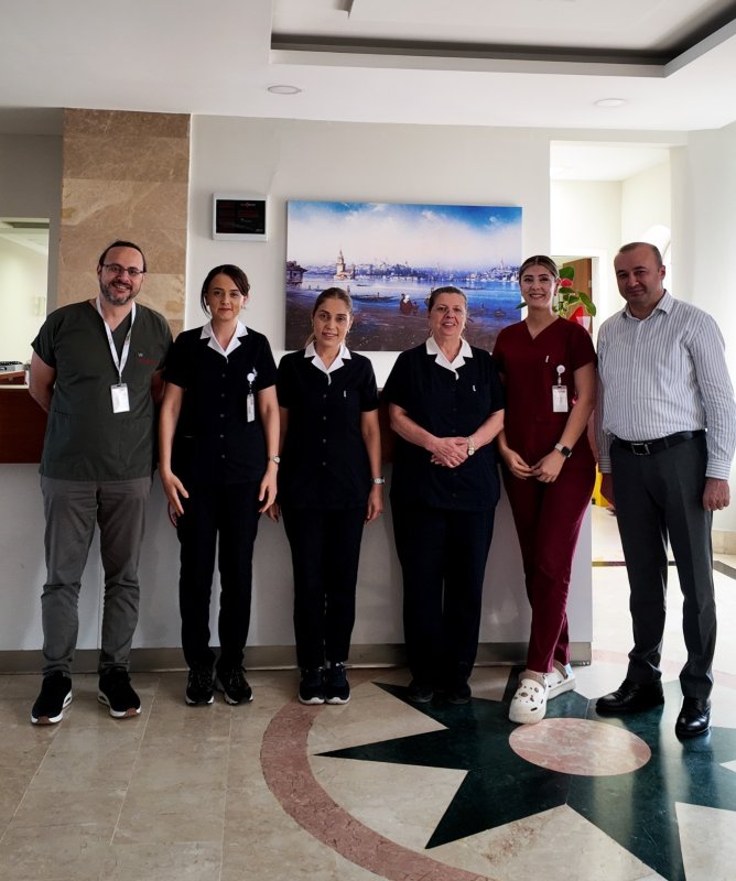 GELİŞİM VE PALMİYE’DEN HEMŞİRELERE VEFA 