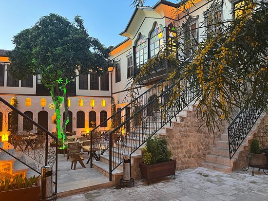 “KONAK AVULA BOUTIQUE HOTEL” 