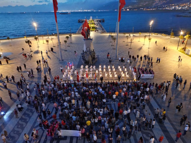 İskenderun’da 19 Mayıs Atatürk’ü Anma, Gençlik ve Spor Bayramı 