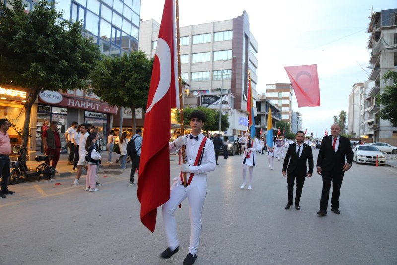 İskenderun’da 19 Mayıs Atatürk’ü Anma, Gençlik ve Spor Bayramı 