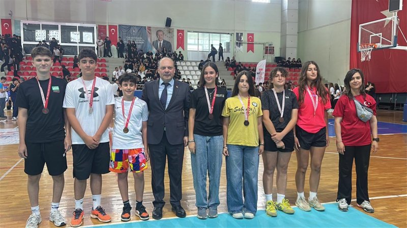 İSKENDERUN’DA 19 MAYIS COŞKUSU SPORLA TAÇLANDIRILDI