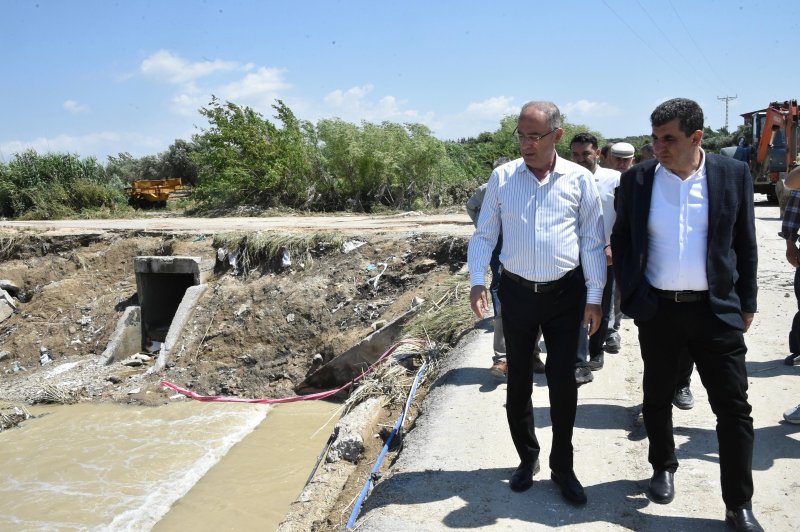 BAŞKANLAR AFET BÖLGESİNİ İNCELEDİ