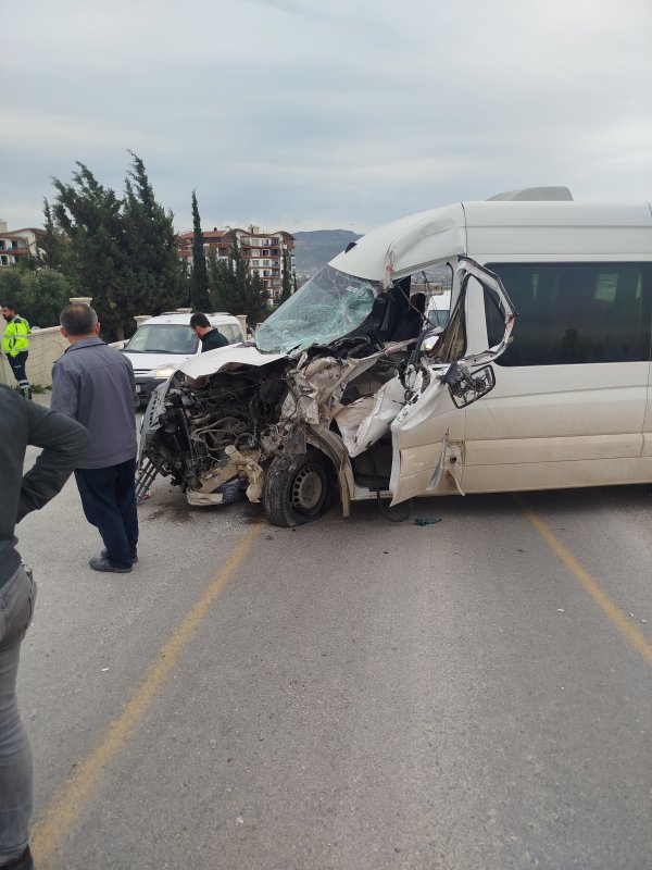 Antakya’da trafik kazası: 2 yaralı