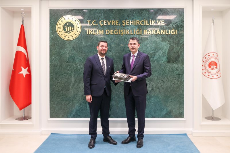 TİP’li Samandağ Belediye Başkanı’ndan Bakan Kurum’a teşekkür ziyareti