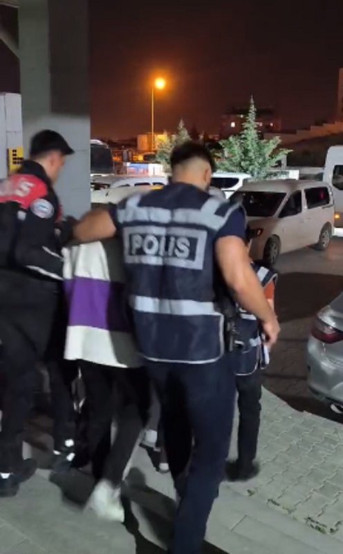 Hatay’da asayiş operasyonu: 5 tutuklama