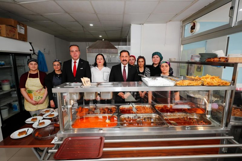 VALİ MASATLI KADIN KOOPERATİFİNİ ZİYARET ETTİ 