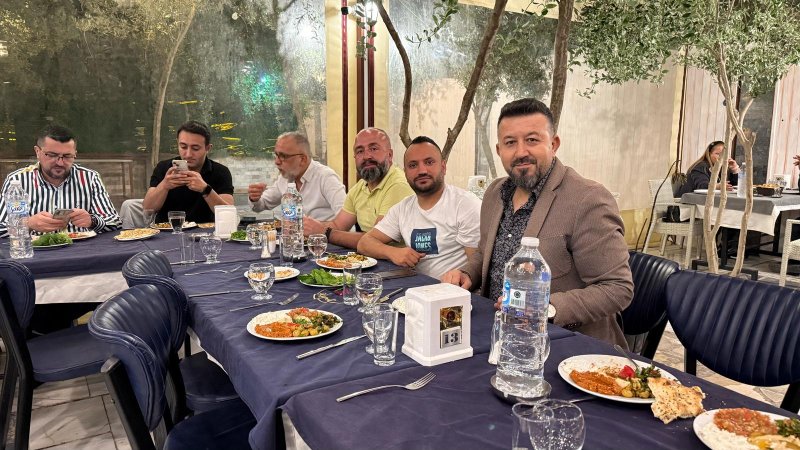 ÖRNEK ÇARŞI KARDEŞLİK SOFRASINDA BULUŞTU