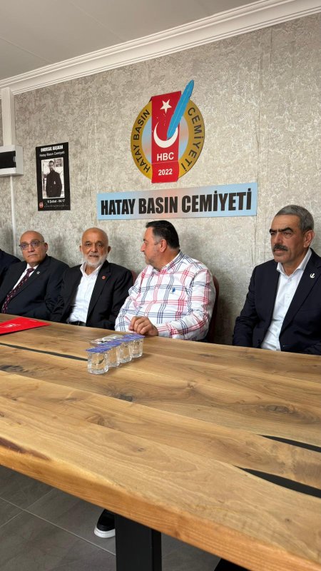 Yeniden Refah Partisi Hatay İl Başkanı Yusuf Yener