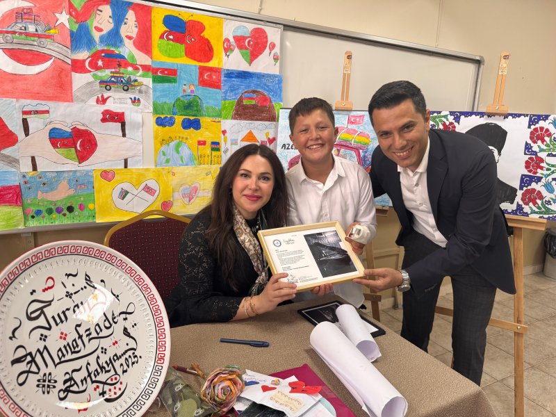 Dünyaca ünlü Azerbaycanlı sanatçı Turan Manafzade, konser vermek üzere geldiği Hatay’da bir dizi anlamlı ziyaret gerçekleştirdi. 