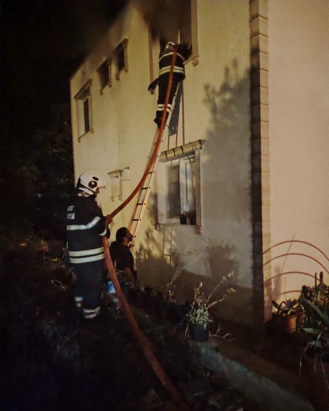 Arsuz’da müstakil evde yangın