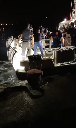 Denizde kalp krizi geçiren balıkçı hayatını kaybetti