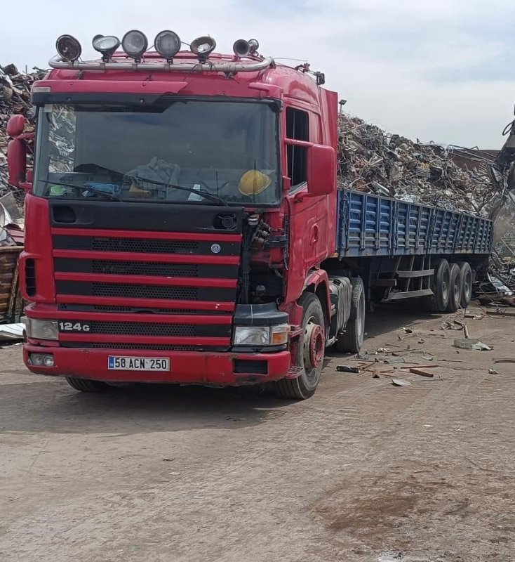 Kazaya davetiye çıkararak yük taşıyan sürücüye ceza yağdı