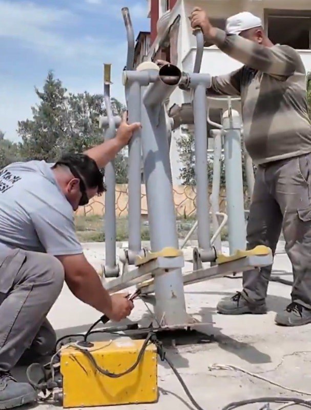 Antakya Belediyesi, havaların ısınmasıyla çalışmalarına hız kazandırdı