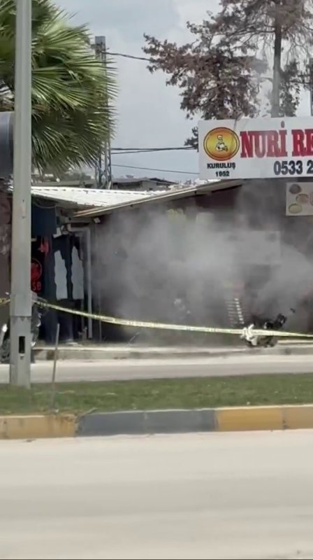 Fünyeyle patlatılan şüpheli valizden kıyafet çıktı