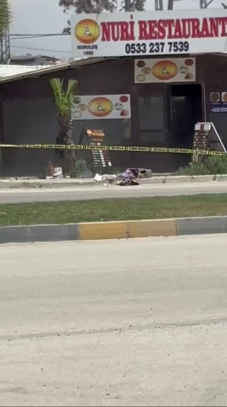 Fünyeyle patlatılan şüpheli valizden kıyafet çıktı