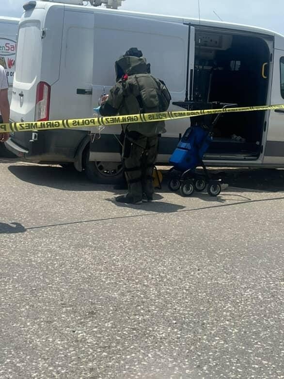 Fünyeyle patlatılan şüpheli valizden kıyafet çıktı