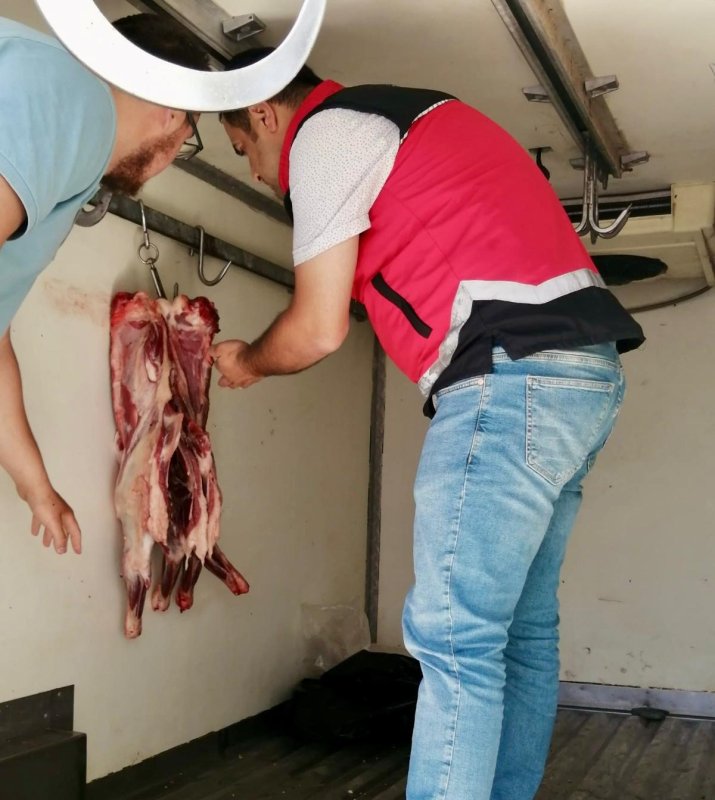 Uygun şartlarda taşınmayan 34 kilo et imha edildi