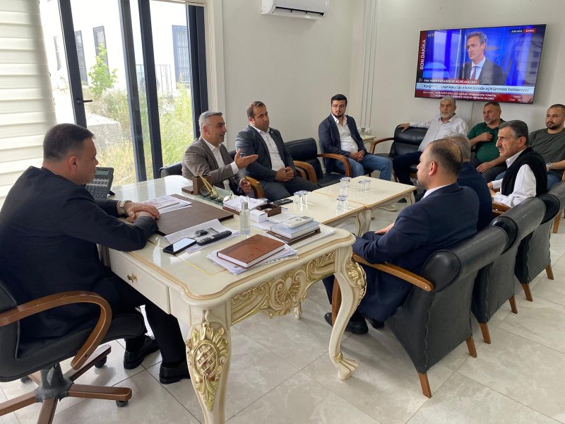 MHP HEYETİNDEN AZİZ YILMAZ’A ZİYARET