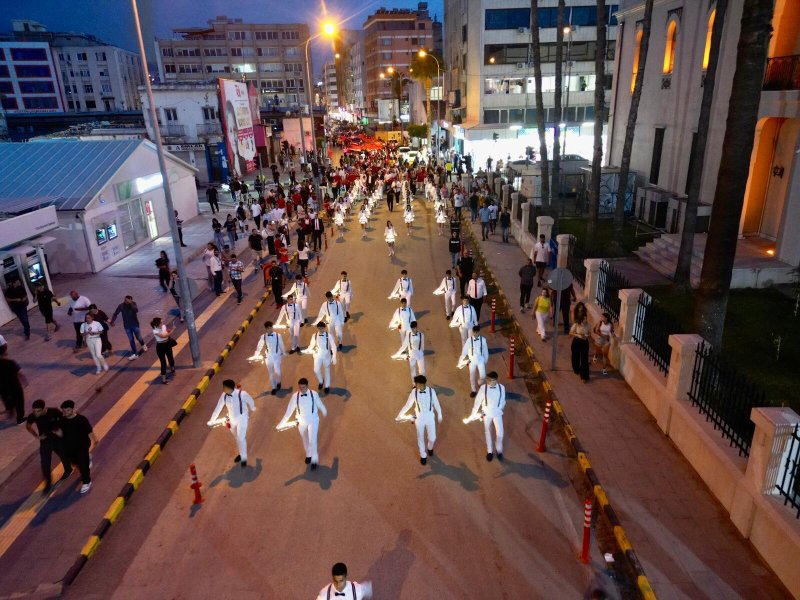 YÜKSELİŞ KOLEJİ BİLİM KAMPÜSÜ 19 MAYIS’A DAMGA VURDU 