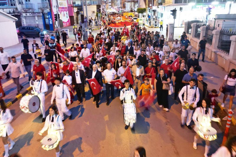 YÜKSELİŞ KOLEJİ BİLİM KAMPÜSÜ 19 MAYIS’A DAMGA VURDU 