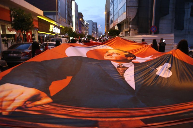 YÜKSELİŞ KOLEJİ BİLİM KAMPÜSÜ 19 MAYIS’A DAMGA VURDU 