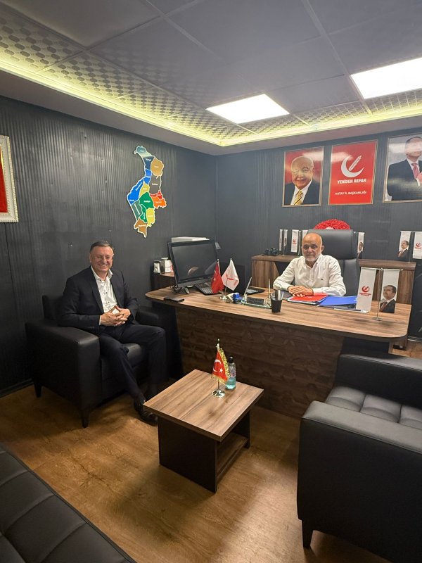 SAVAŞ’TAN YRP İL BAŞKANI YENER’E TEBRİK ZİYARETİ