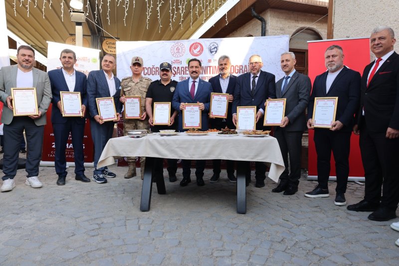 Hatay'da 10 Yöresel Lezzet Coğrafi İşaret Tescil Belgesi Aldı