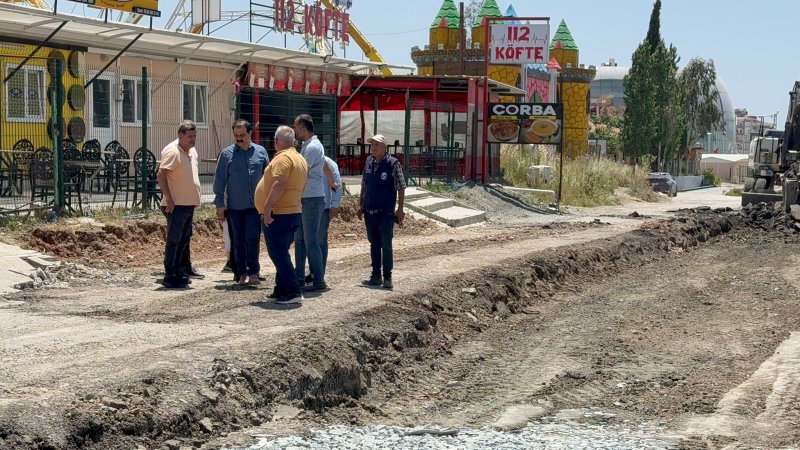 KARDEŞLİK ÇARŞISI’NDAN BAŞKAN ÖNTÜRK’E TEŞEKKÜR 