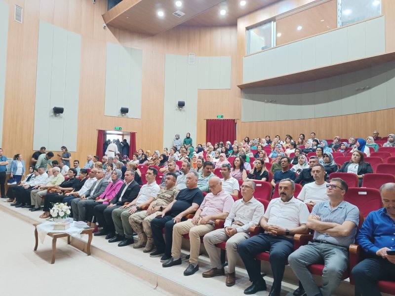 ERZİN HEM’DE EL EMEĞİ ÜRÜNLER SERGİLENDİ 