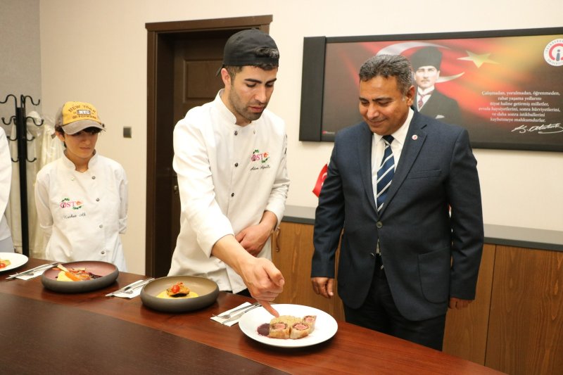 İSTE’Lİ GENÇ ŞEFLERE BODRUM’DA MADALYA YAĞMURU