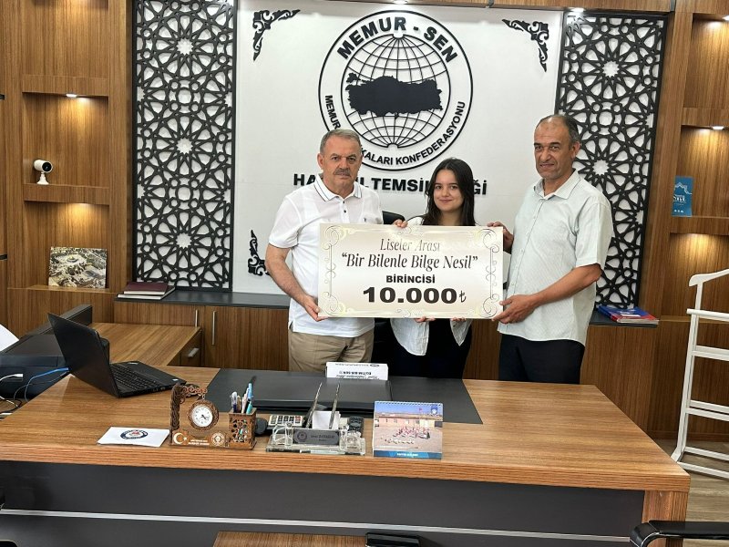 BAYRAKDAR ASIM’IN NESLİNİ AĞIRLADI