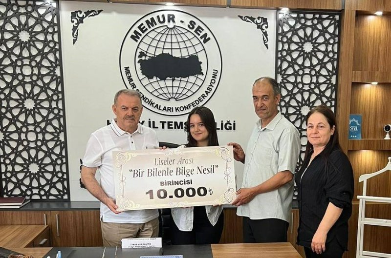 BAYRAKDAR ASIM’IN NESLİNİ AĞIRLADI