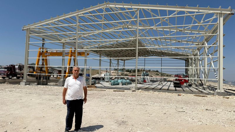 Mahalle Muhtarı Erdoğan Açan